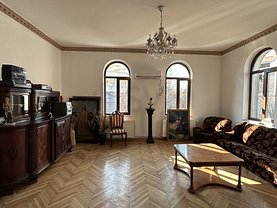 Apartament de vânzare 3 camere, în Bucureşti, zona Ferdinand