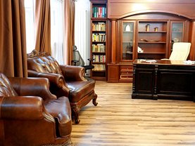 Casa de închiriat 8 camere, în Bucuresti, zona Dacia