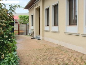 Casa de vânzare 3 camere, în Bucureşti, zona Unirii