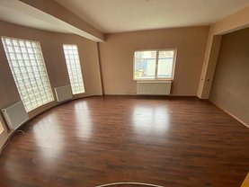 Casa de vânzare 6 camere, în Săftica
