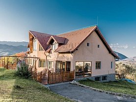 Casa 5 camere în Moieciu de Jos