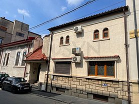 Casa de vânzare 5 camere, în Bucureşti, zona Unirii