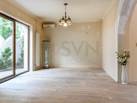 Casa 5 camere în Bucuresti, Unirii
