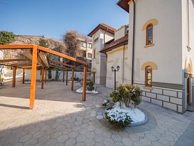 Casa 21 camere în Bucuresti, Capitale