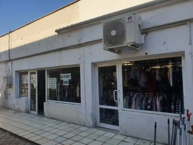 Vânzare spaţiu comercial