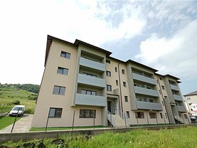 Apartament de vânzare 3 camere, în Floresti