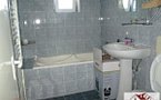 Vanzare apartament 2 camere 50 mp in Alba Iulia - spatiu comercial - imaginea 2