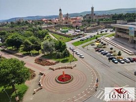 Apartament de închiriat 3 camere, în Alba Iulia, zona Cetate