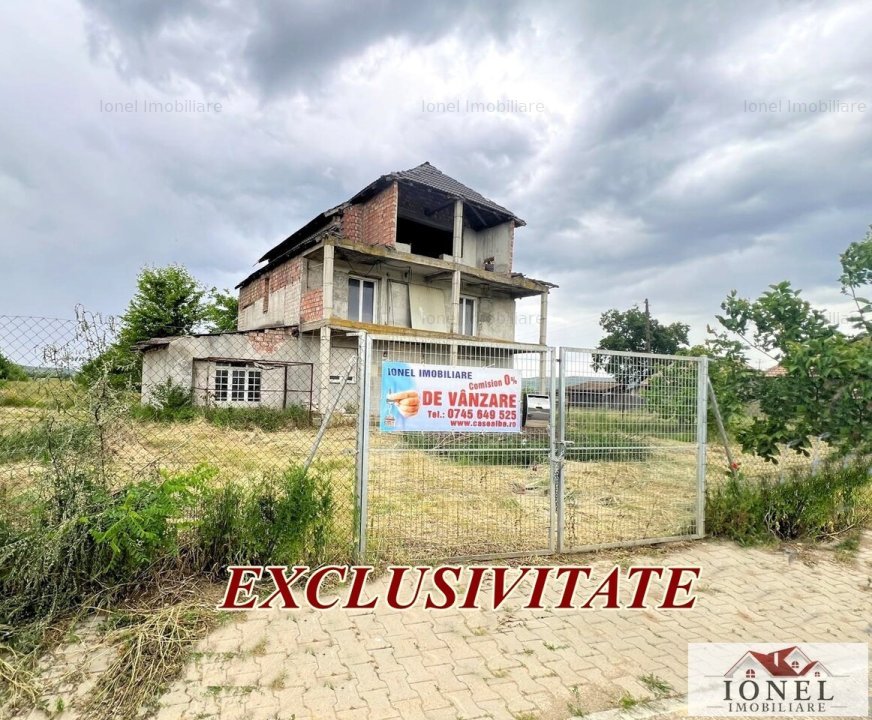 Vanzare casa semifinisata in Teius