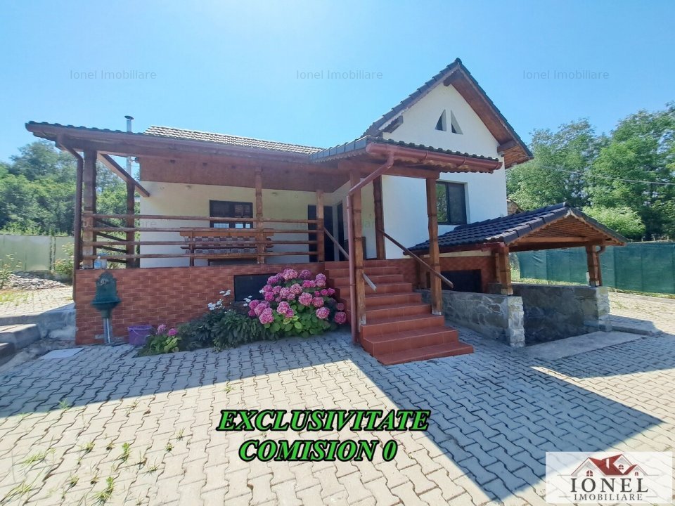 Casa noua de vanzare in Berghin - Straja cu 7500 mp teren