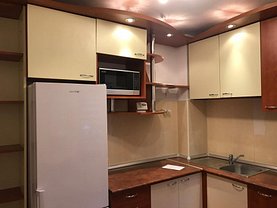 Apartament de închiriat 3 camere, în Cluj-Napoca, zona Zorilor