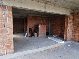 Casa de vânzare 4 camere, în Cluj-Napoca, zona Mănăştur