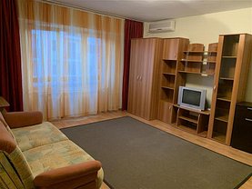 Garsonieră de închiriat, în Bucureşti, zona Unirii