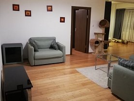 Apartament de închiriat 3 camere, în Bucuresti, zona Cismigiu