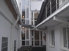 Casa de închiriat 12 camere, în Bucureşti, zona 13 Septembrie