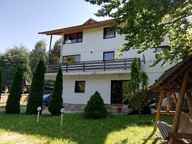 Casa de vânzare 8 camere, în Predeal, zona Cioplea