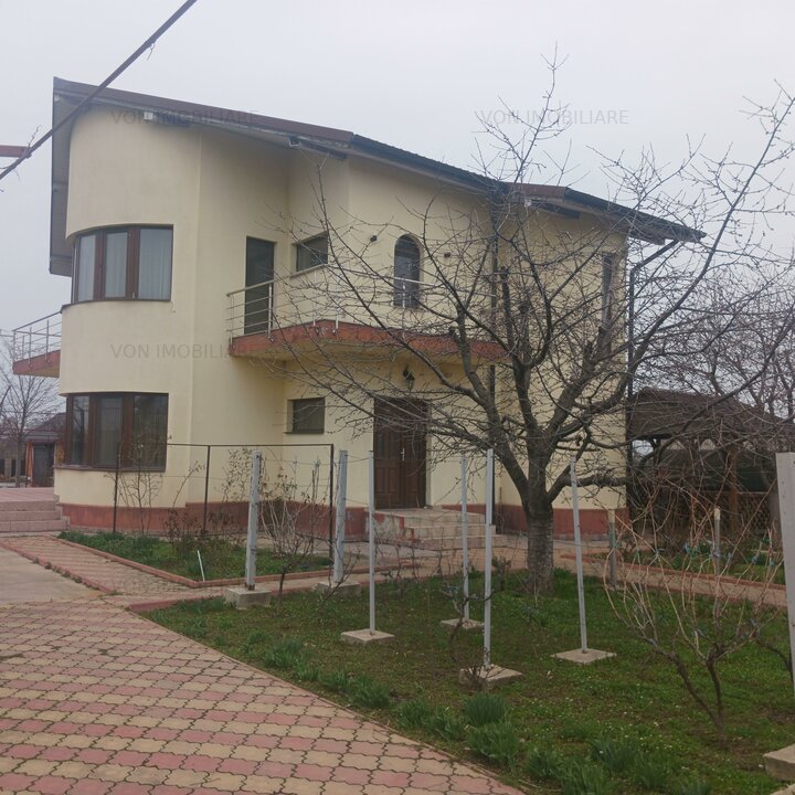 Vila P+E, 18 Km de Bucuresti-Adunatii Copaceni