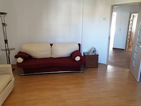 Apartament de închiriat 2 camere, în Râmnicu Vâlcea, zona Cartierul Traian