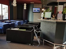 Vânzare spaţiu comercial