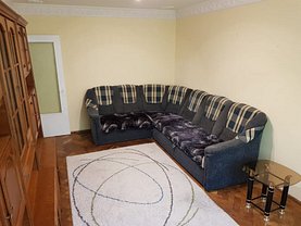 Apartament de închiriat 2 camere, în Galaţi, zona Micro 17