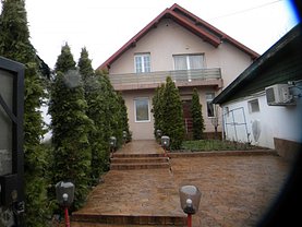 Casa de închiriat 4 camere, în Craiova, zona Central