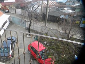 Casa de vânzare 6 camere, în Craiova, zona Bariera Valcii