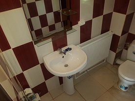 Casa de închiriat 2 camere, în Craiova, zona Bariera Valcii