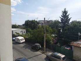 Apartament de vânzare 3 camere, în Bucuresti, zona Vitan Mall