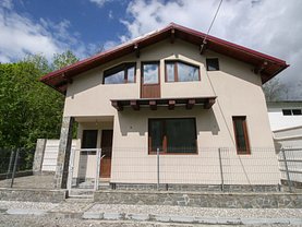 Casa de vânzare 2 camere, în Azuga