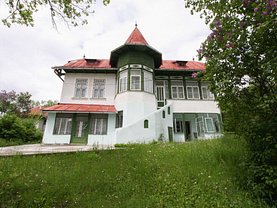 Casa de vânzare 4 camere, în Busteni