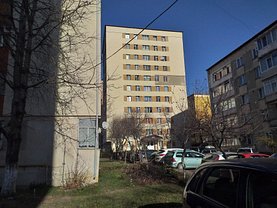 Apartament de vânzare 3 camere în Piatra-Neamt, Darmanesti