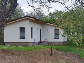 Casa de vanzare 2 camere, în Dobreni