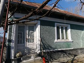 Casa de vanzare 3 camere, în Girov