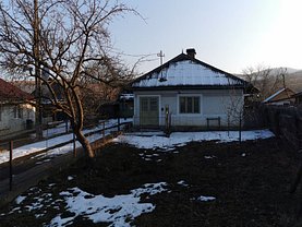 Casa de vanzare 4 camere, în Dobreni