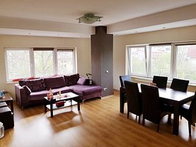 Apartament de vânzare 3 camere, în Bucuresti, zona Aviatiei