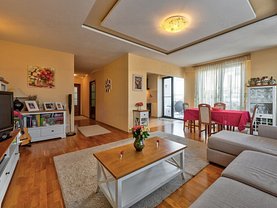 Apartament de vânzare 3 camere, în Bucuresti, zona Iancu Nicolae
