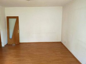 Apartament de vânzare 2 camere, în Bucureşti, zona Aviaţiei
