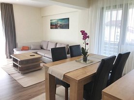 Apartament de vânzare 2 camere, în Bucureşti, zona Pipera