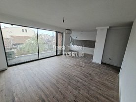 Apartament de închiriat 4 camere, în Constanta, zona ICIL