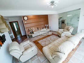 Casa de închiriat 4 camere, în Cumpana