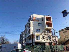 Apartament de vânzare 3 camere, în Bucuresti, zona Straulesti