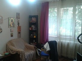 Apartament de vânzare 3 camere, în Bucureşti, zona Brâncoveanu