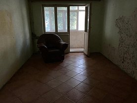 Apartament de vânzare 2 camere, în Focşani, zona Sud