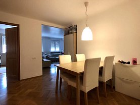 Apartament de vânzare 2 camere, în Bucureşti, zona Cişmigiu