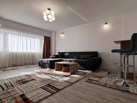 Apartament de vânzare 3 camere, în Bucureşti, zona Calea Călăraşilor