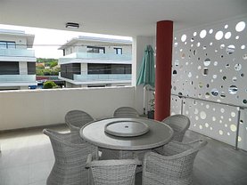 Apartament de închiriat 3 camere, în Dumbravita, zona Central