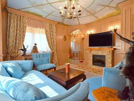 Casa de închiriat 5 camere, în Dumbrăviţa, zona Central