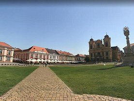 Vânzare spaţiu comercial