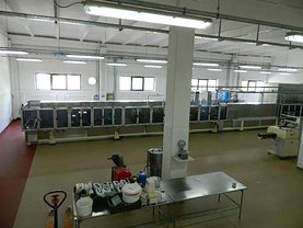 Vânzare spaţiu industrial
