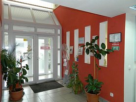 Vânzare spaţiu comercial